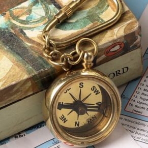 Brass Compass Vintage Decorative Key Chain for Daily Use | Classic Collectible Style Accessory for Keys & Gifting