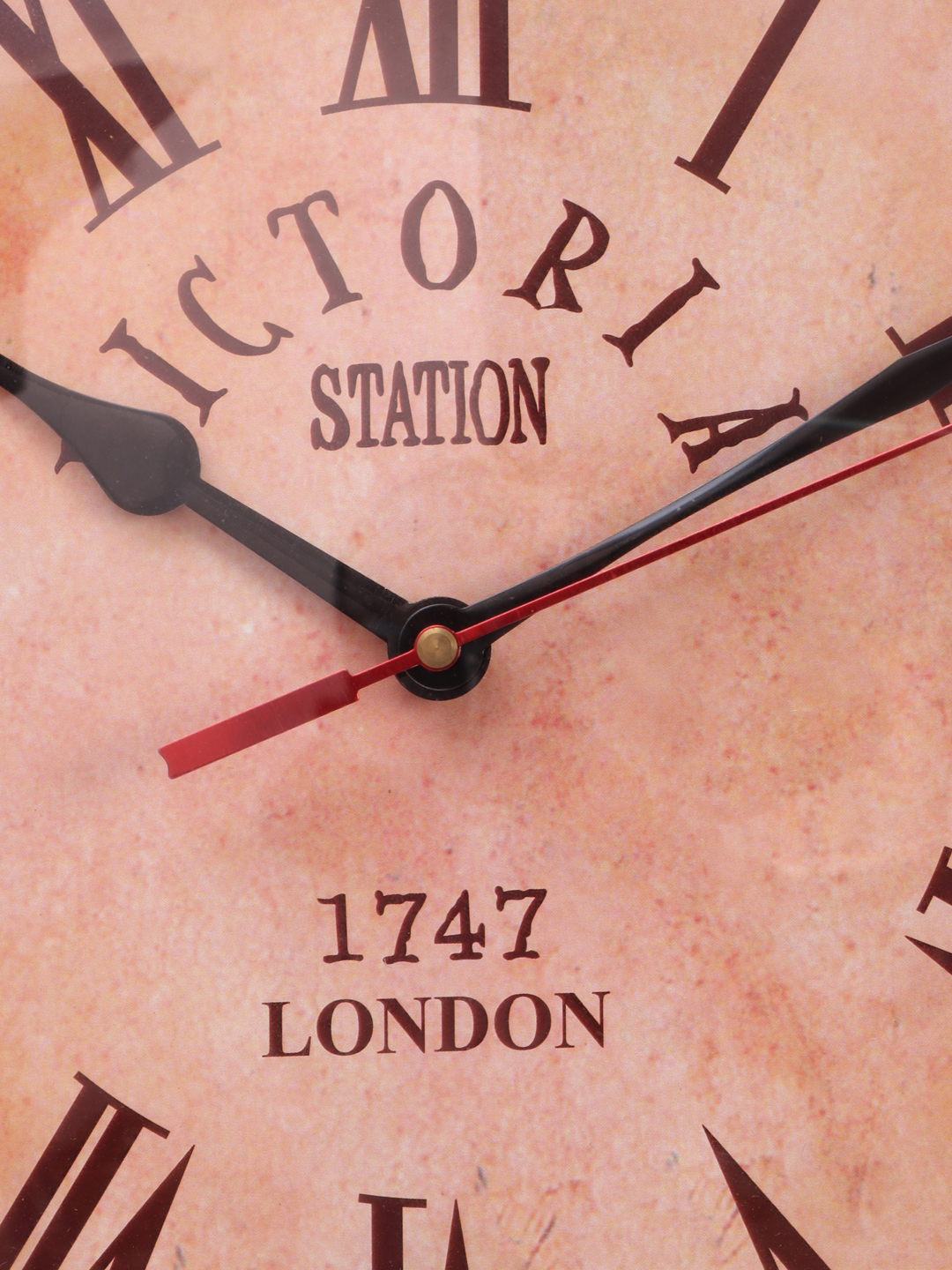 Vintage Metal Victoria Wall Clock Decorative Timepiece | Classic Design for Living Room, Office & Café Décor - Image 3