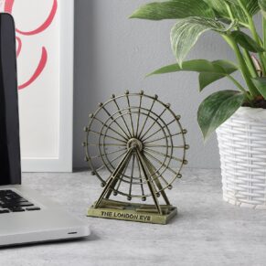 London Eye Miniature Monument Decorative Showpiece for Home & Office Décor | Collectible Souvenir Display Accent